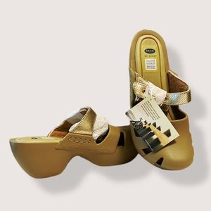 Dr. Scholl’s Dance On Clog   7m